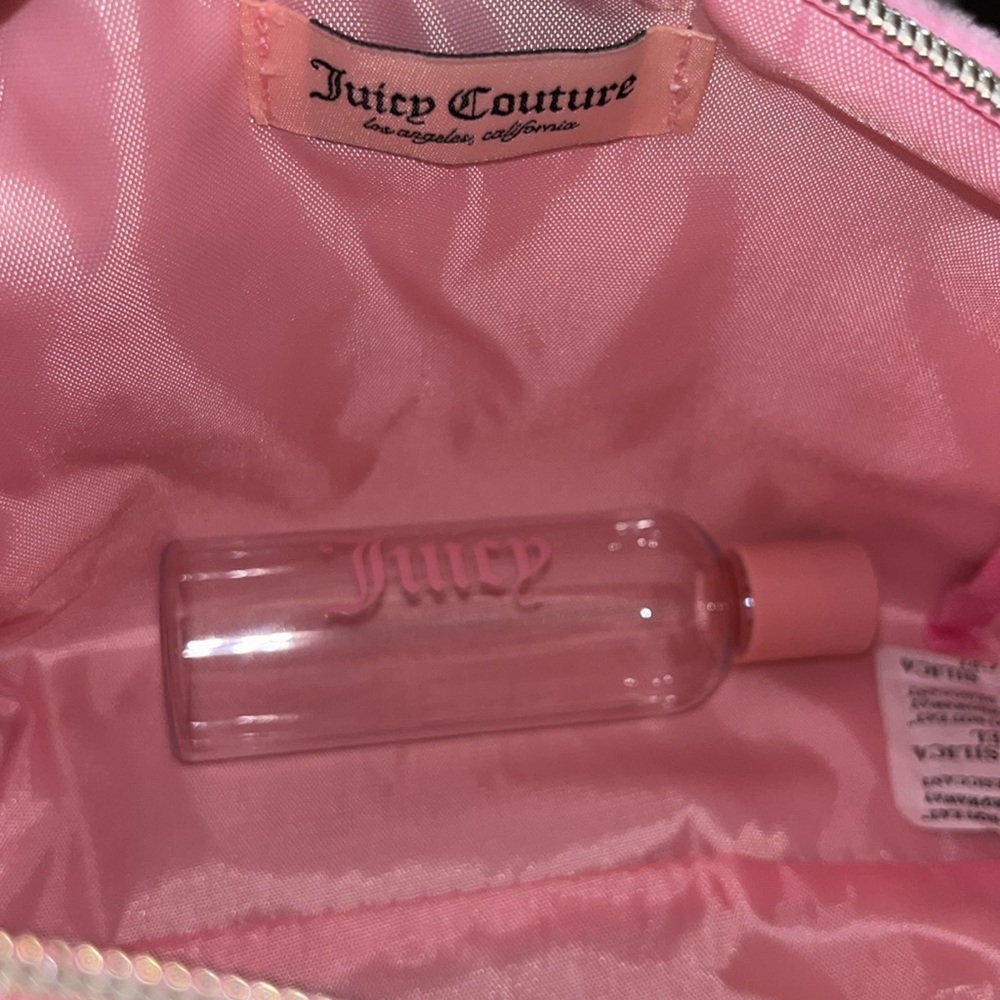 Juicy Couture Pink Heart-Patterned Travel Cosmetic Bag - Picture 6 of 6